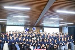 Rhinoceros înființează o școală de afaceri pentru formarea mai multor talente...