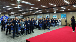 Managerii de nivel mediu și superior au pregătire în comunicare în Rhino